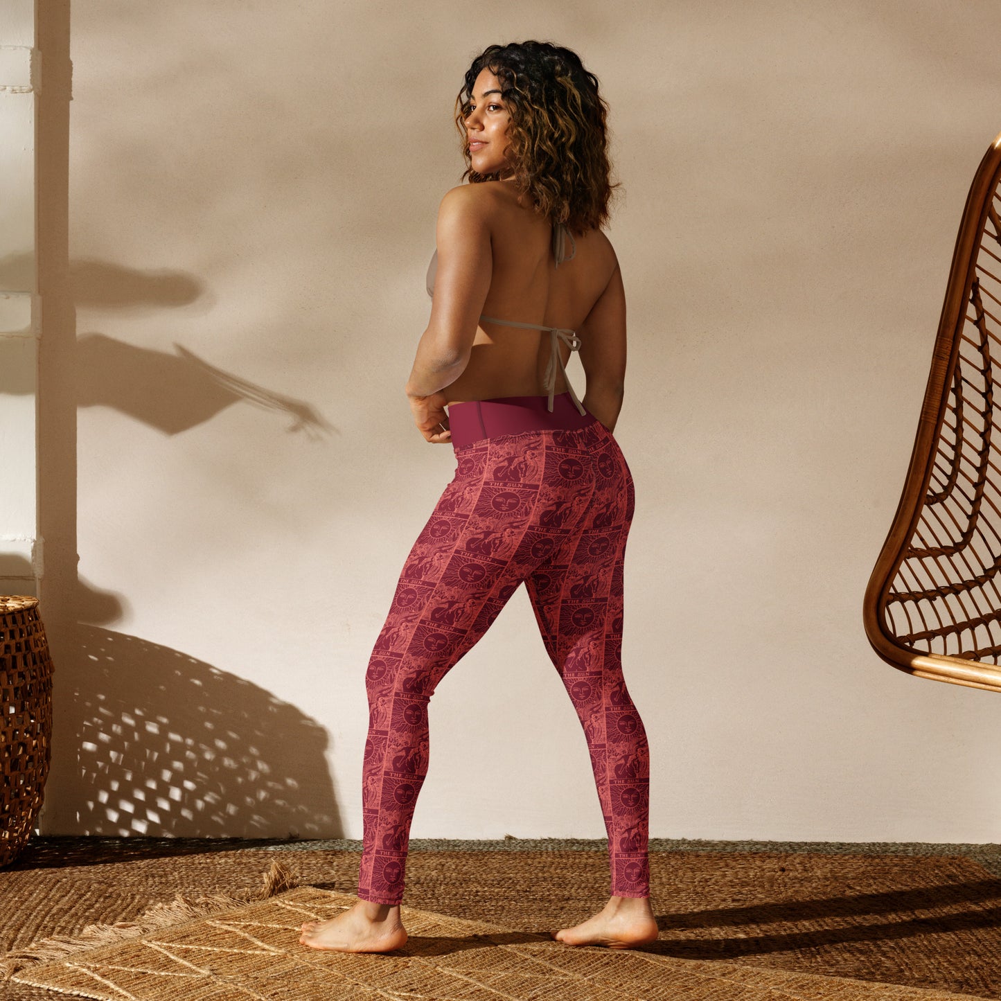 The Sun Tarot Card Yoga Leggings