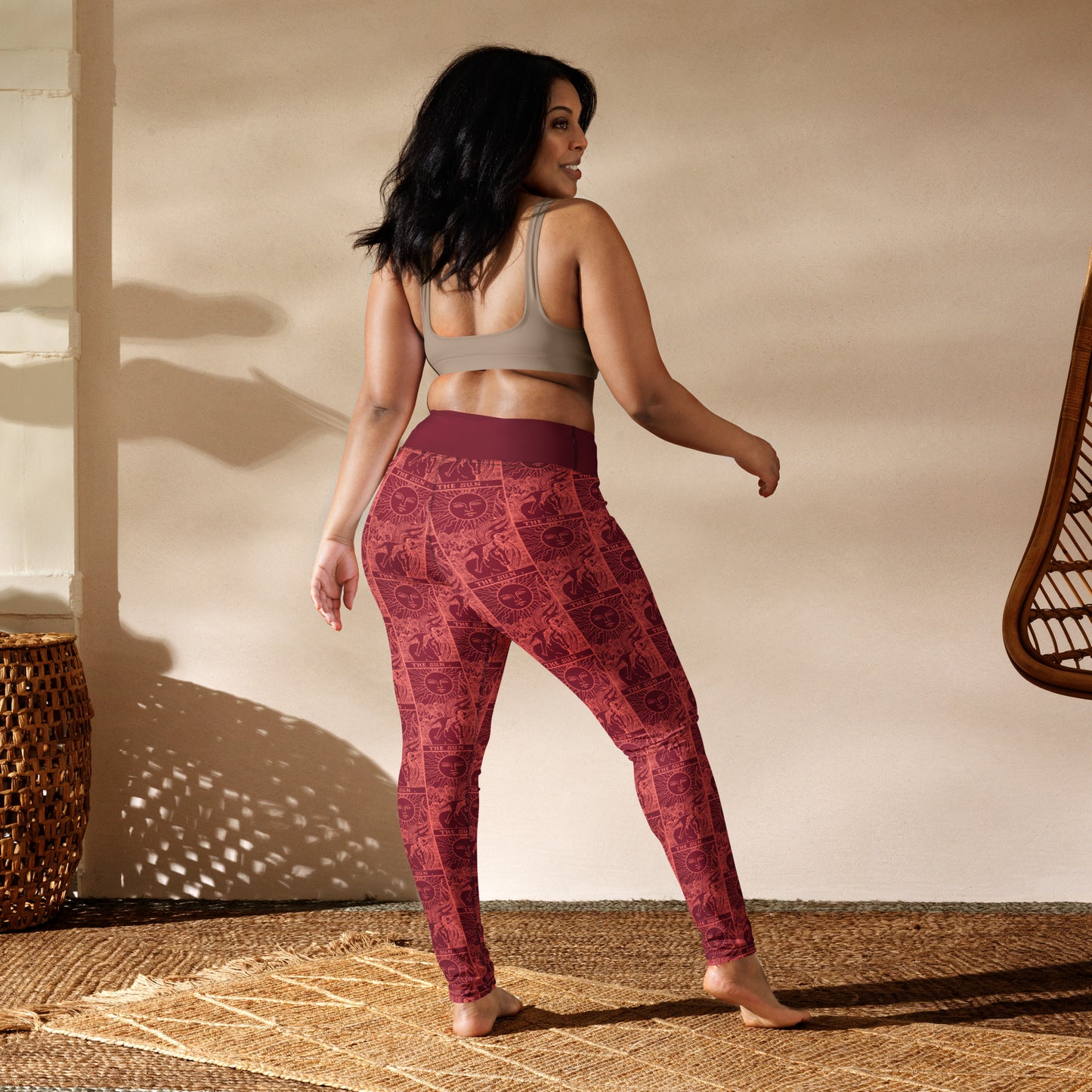 The Sun Tarot Card Yoga Leggings