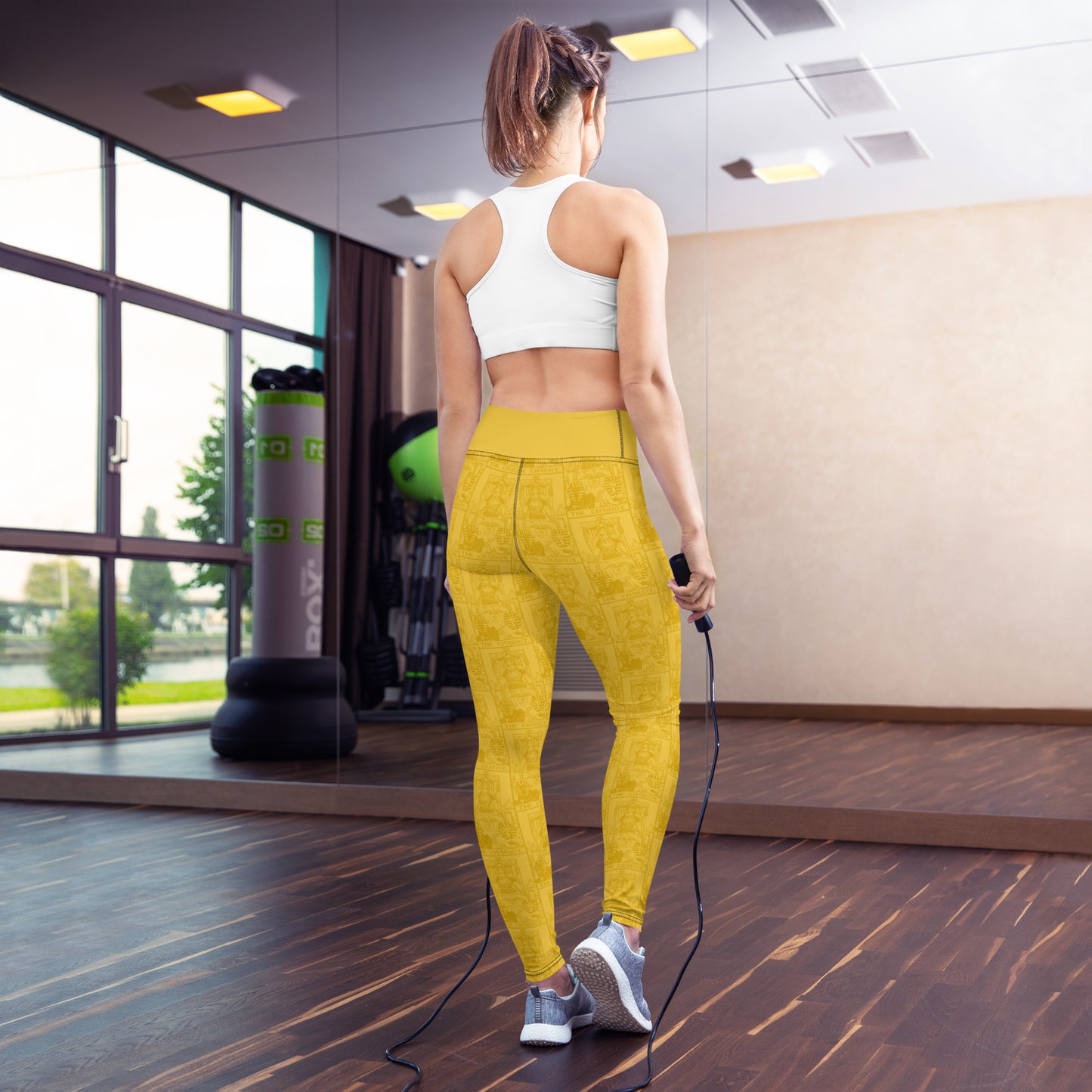 The Chariot Tarot Card Yoga Leggings