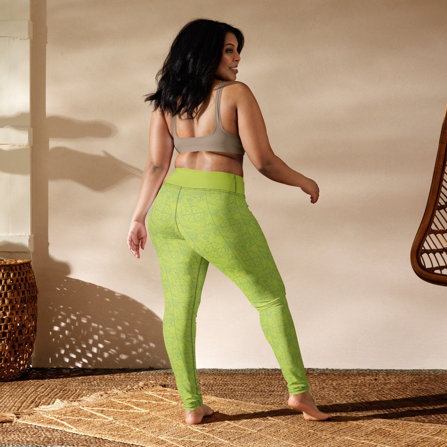 The Wheel of Fortune Card Yoga Leggings