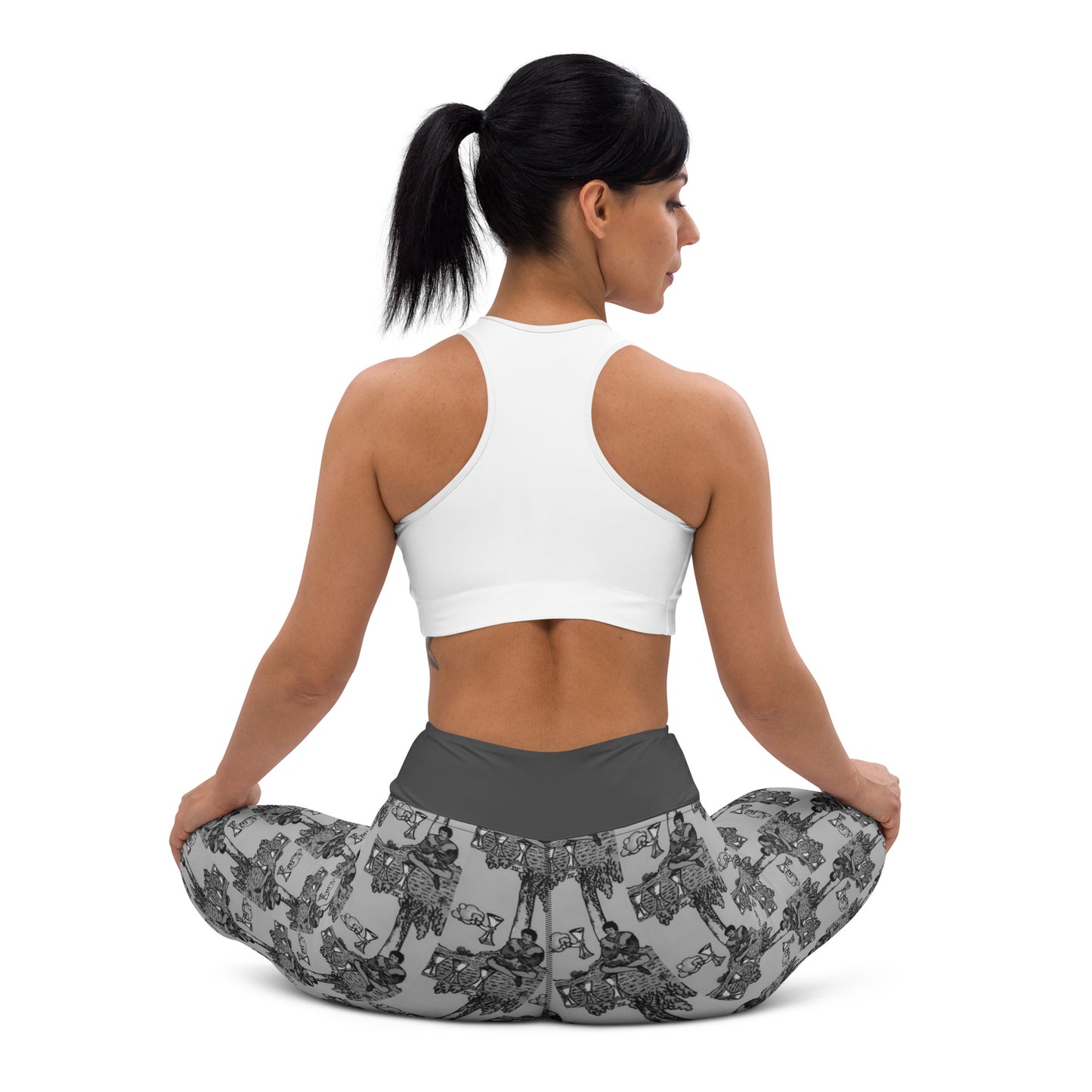Four of Cups Tarot Card Yoga Leggings