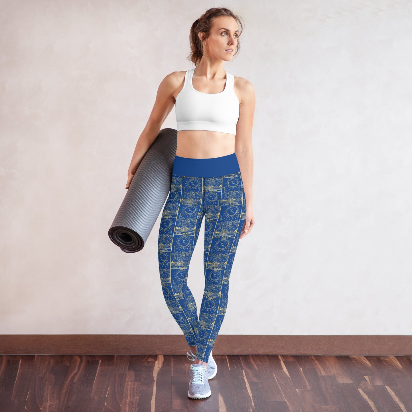 The Moon Tarot Card Yoga Leggings