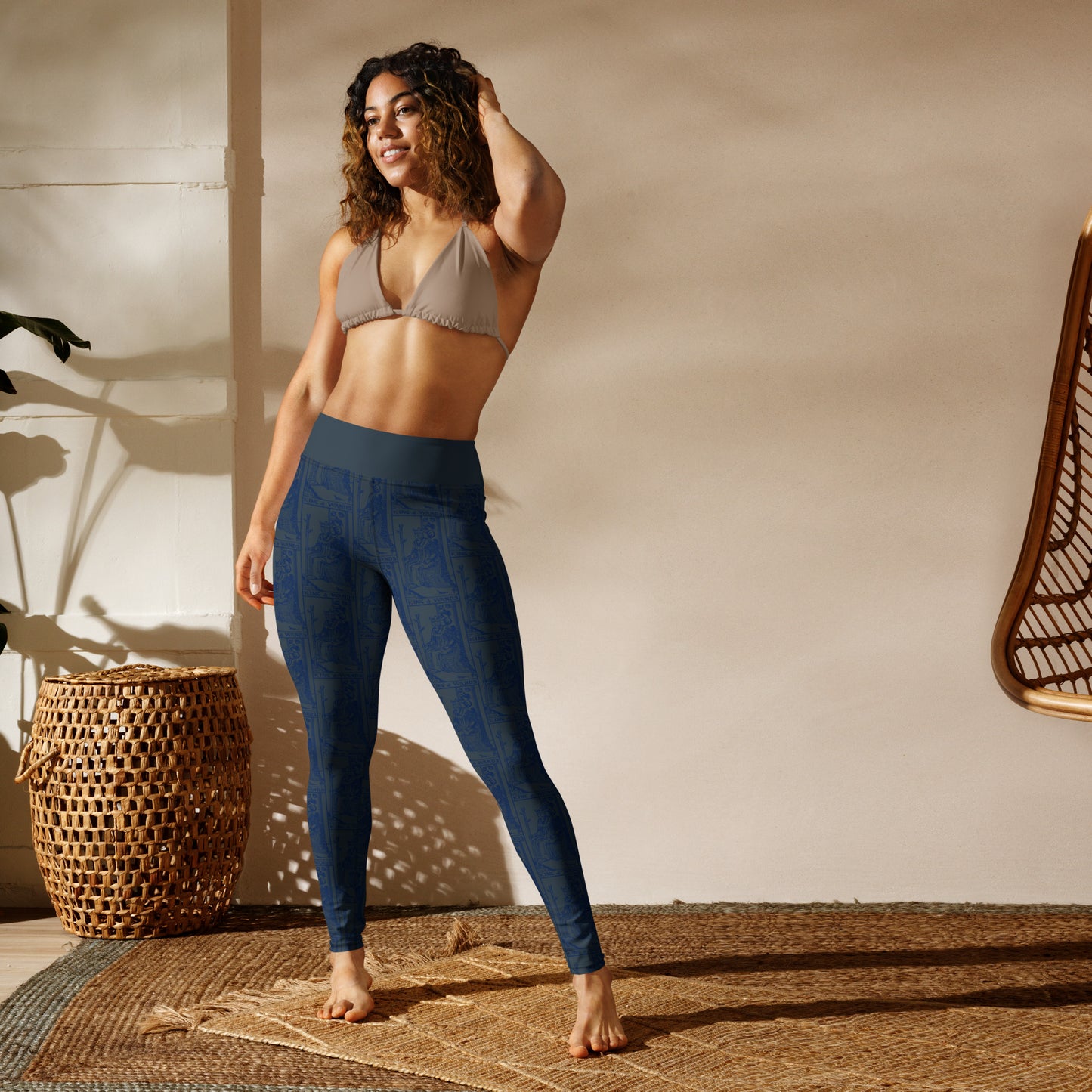 King of Wands Tarot Card Yoga Leggings