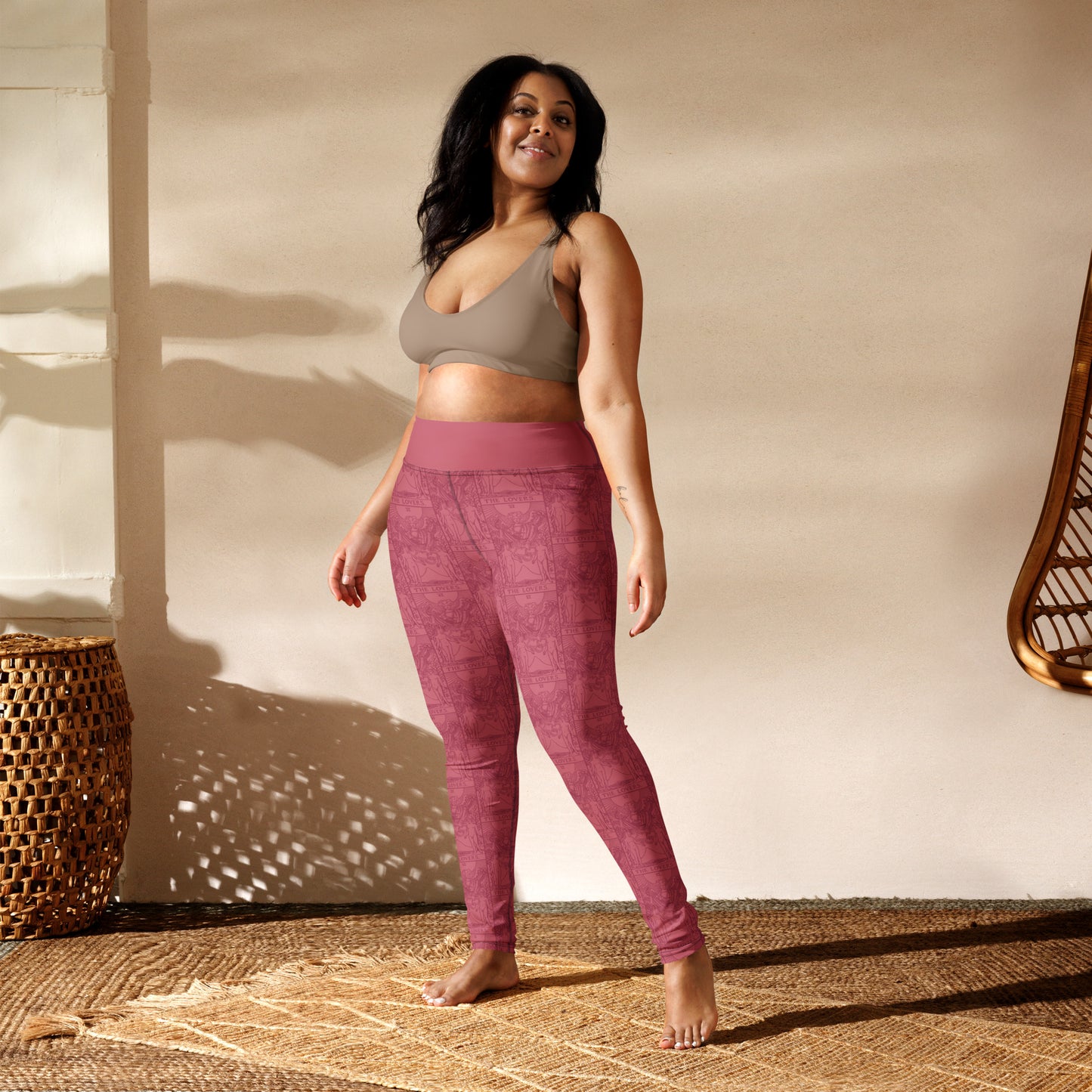 The Lovers Tarot Card Yoga Leggings in Pink
