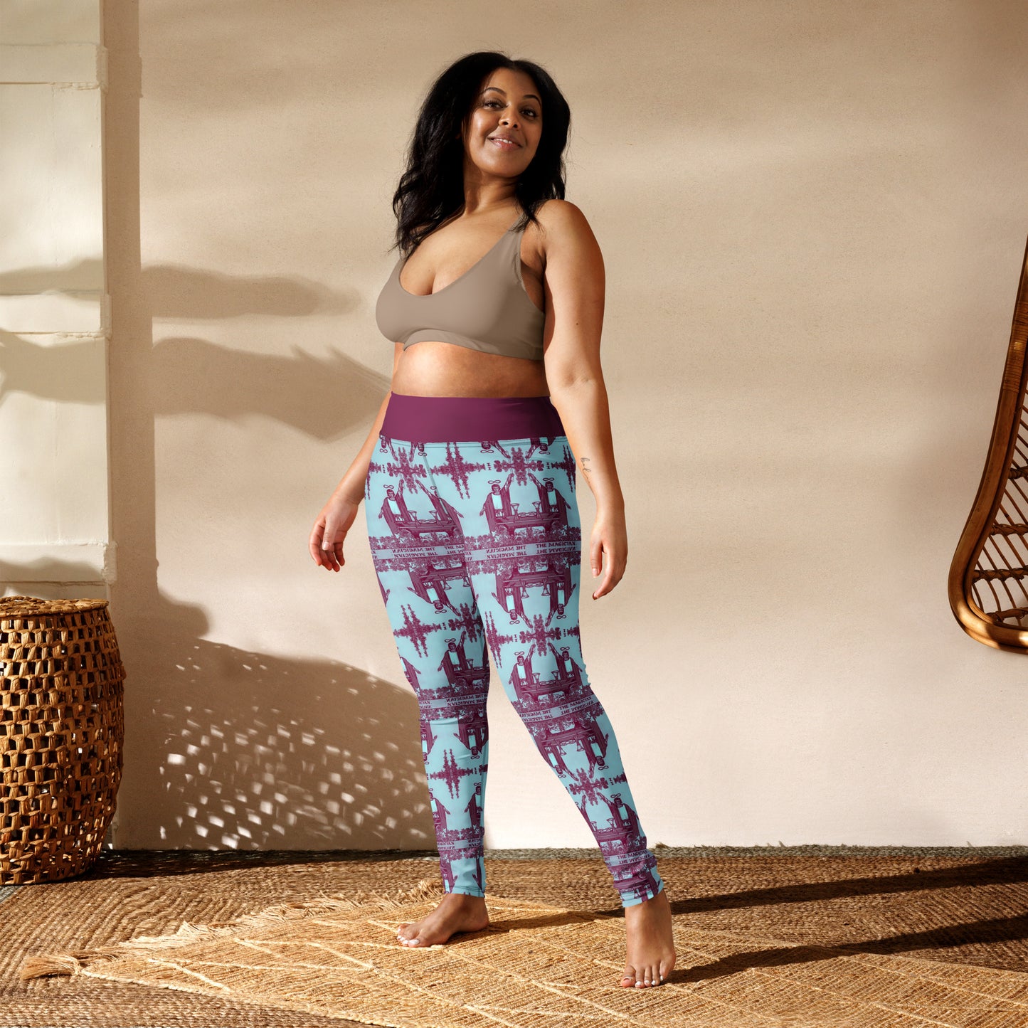 The Magician Tarot Card Yoga Leggings