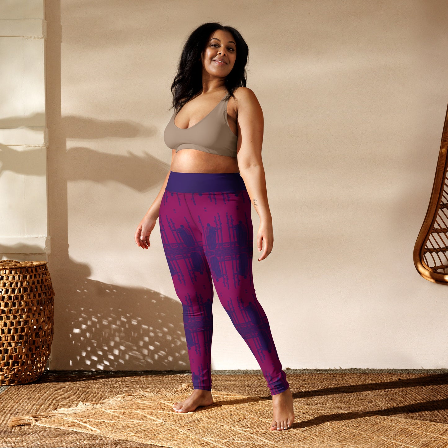 The Three of Wands Tarot Card Leggings - Purple