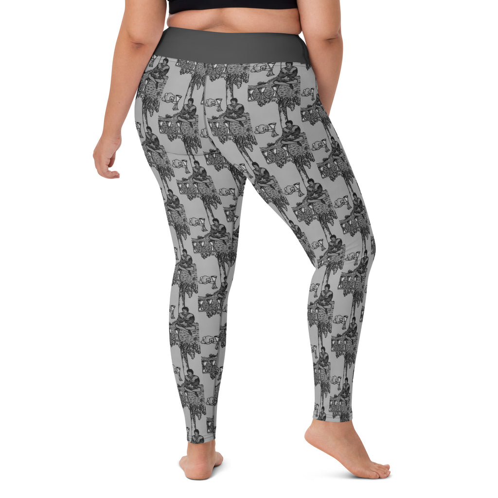 Four of Cups Tarot Card Yoga Leggings